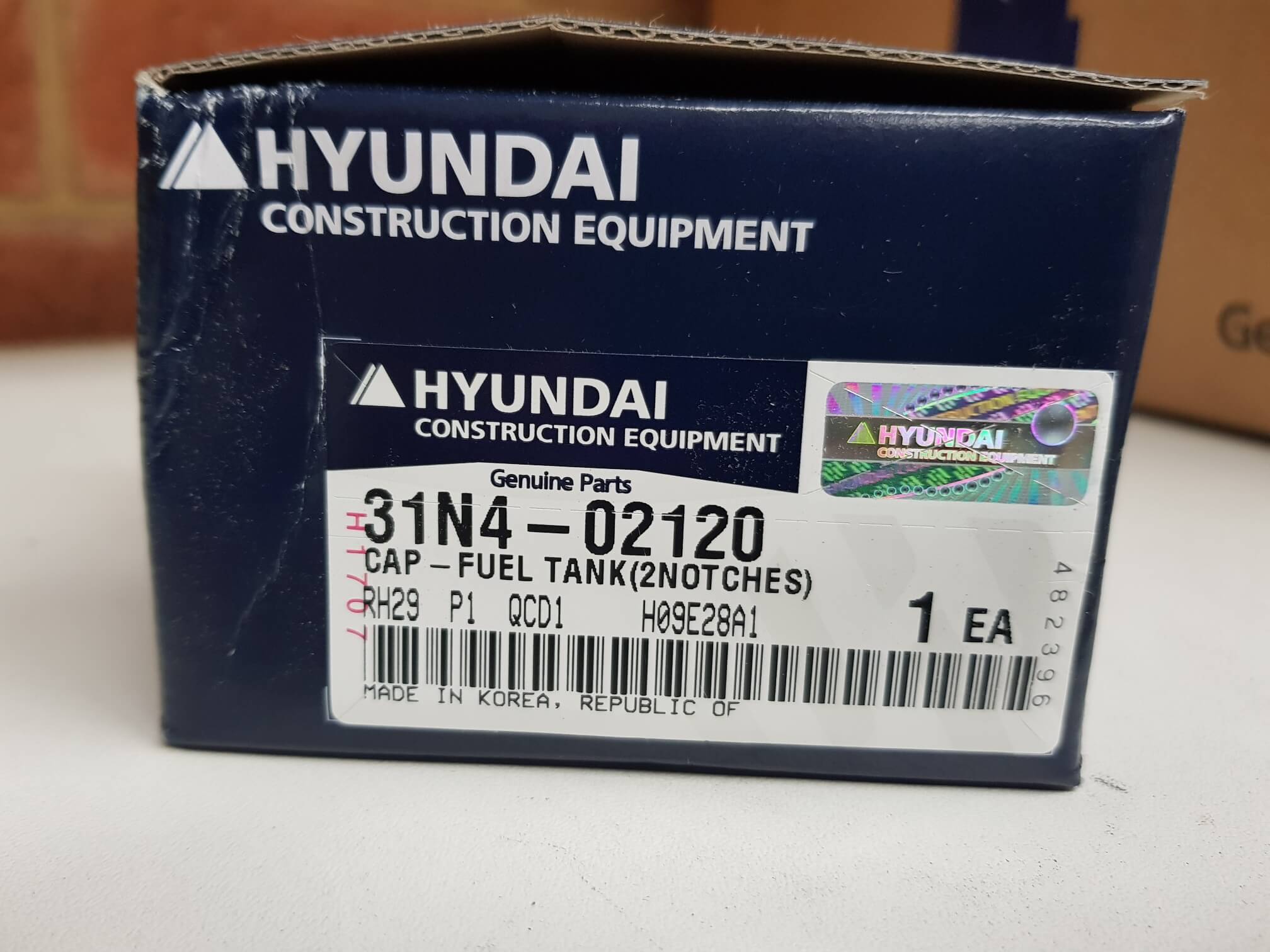 Hyundai-Cap-Fuel-Tank-31N4-02120-Loader-Excavator-Heavy-Duty-Parts-Australia-Perth